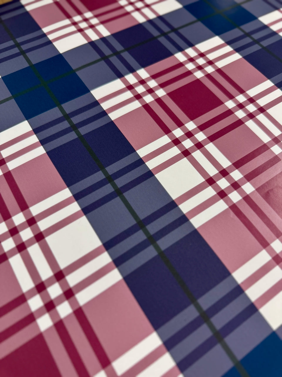 Heritage Lodge Plaid